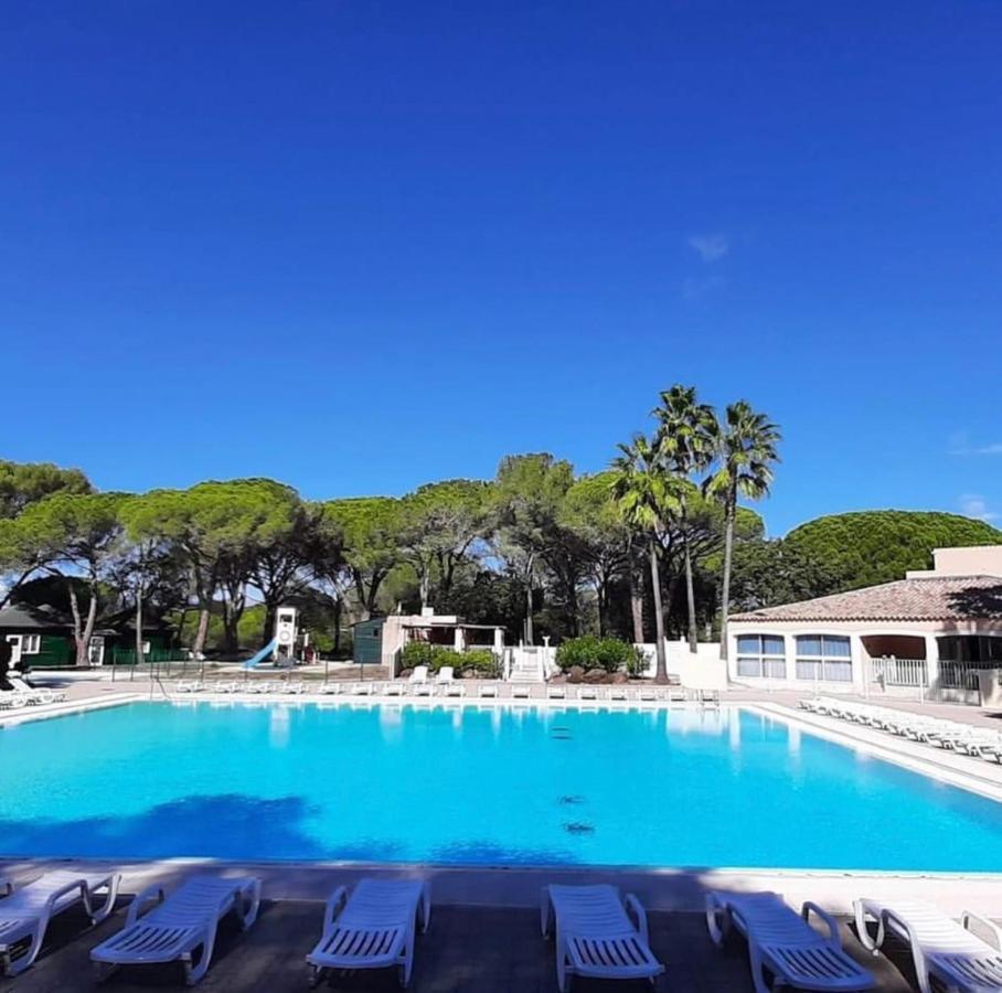 Studio Climatise Avec Piscine Saint-Raphael  Luaran gambar